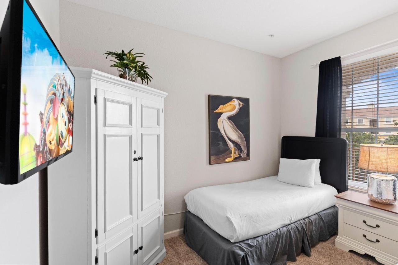 5000 Cayview Avenue 304 Apartamento *